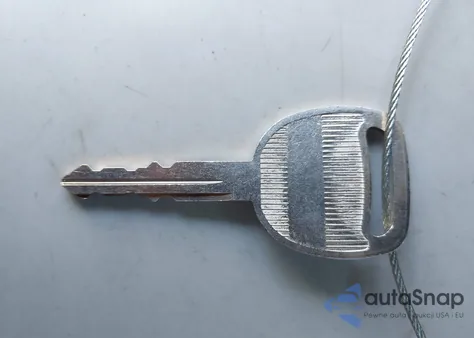 2006 GMC Sierra 1500 Sl z USA, uszkodzony, nr VIN 2GTEC13V261348812